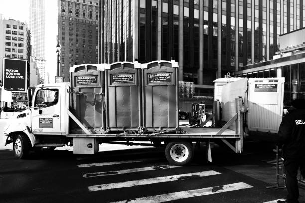 Best Portable toilet rental cost  in Lancaster, WI